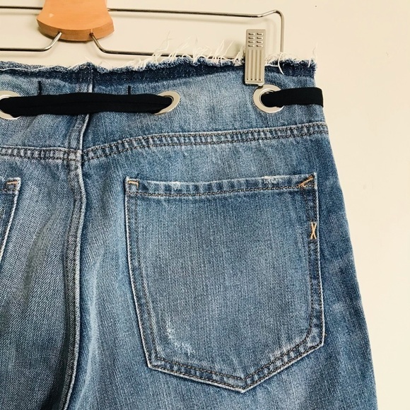 Express Straight Ankle High Rise Ribbon Jeans - Picture 6 of 10